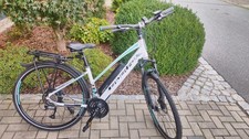 Schönes Damen E-Bike  von "Leader Fox"