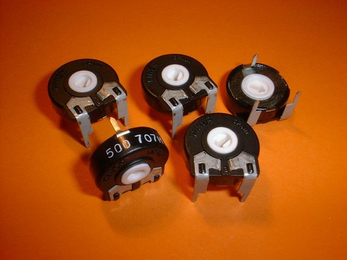 Trimmer 500 ohm liegend - ohm,