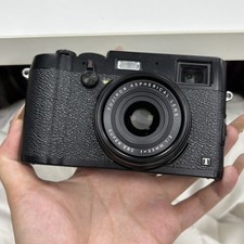 Fujifilm X100T 16.3 MP Digital