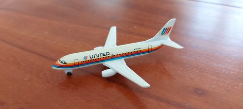 Flugzeugmodell boeing 737 300 - flugzeugmodell, 737-300