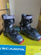 Scarpa Tourenskischuhe – Army Modell – Gr. Mondo 24 – NEU ohne Innenschuhe