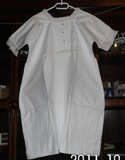 altes feines Leinennachthemd