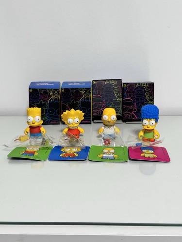 Simpsons kidrobot family - kidrobot,
