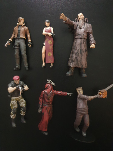 Resident evil mini figure - 4,