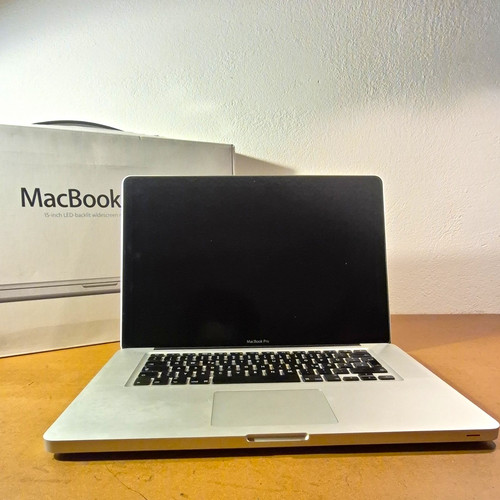 Apple macbook pro - apple, 15"