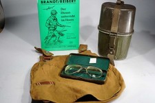 ältere Bundeswehr Ausrüstung,  Feldflasche, Brotbeutel, Brille, Reibert