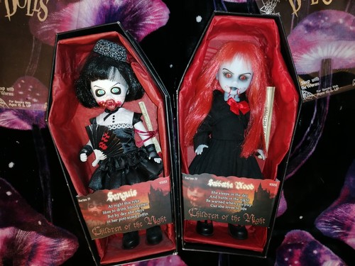 Living dead dolls serie - living,