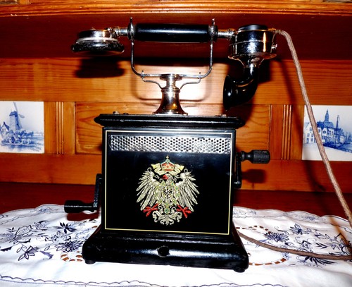 Antikes telefon total - antikes, telefon,