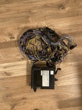 BMW E36 Cabrio HiFi Verstärker mit komplettem HiFi-Kabelsatz