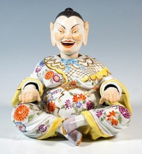 MEISSEN WACKELPAGODE SITZENDE