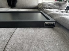 Aston Martin DB5 James Bond 007 1:8 Modellauto Sockel Eaglemoss