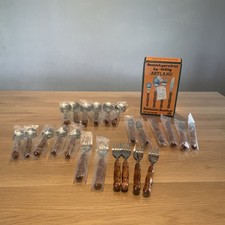 Besteck Garnitur 23 teilig -