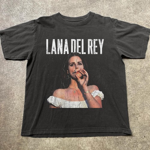 Lana del rey retro aesthetic - retro,