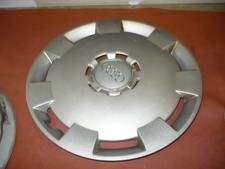 Orig. Audi A3 A4 A6 16 Zoll Radkappen Radzierblenden 8P0601147A