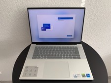 Dell Inspiron 16 5630 fast wie