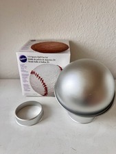 Wilton 3D Fußball Backform