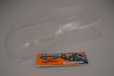 McAllister B-122 Karosserie IN