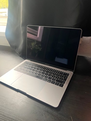 Macbook pro - 13", a1708)