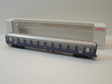 Märklin HO 43910 Schnellzugwagen, Abteilwagen 1.Kl. A4üm-63 DB Ep.3 in OVP