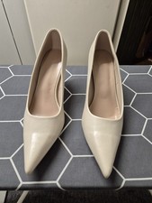 Pumps Neu mit Stilettoabsatz