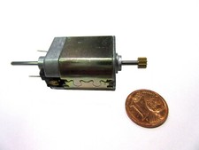 Motor 12V  1.16.011.198 Bühler Motor (H0) mit Zahnrad