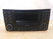 Mercedes-Benz W211 S211 Navigationsgerät Navi CD Radio Player Comand A2118703689
