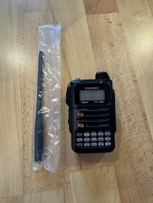 Yaesu FT-70DE Amateurfunk C4FM Handfunkgerät - OHNE AKKU