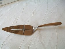 Tortenheber mit Abstreifer von WMF Cromargan