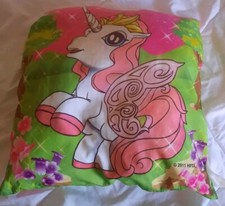 gut erh. älteres Filly Kissen + Gratisgeschenk!!!!