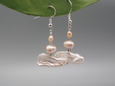 Weiße und Pfirsich Perlen