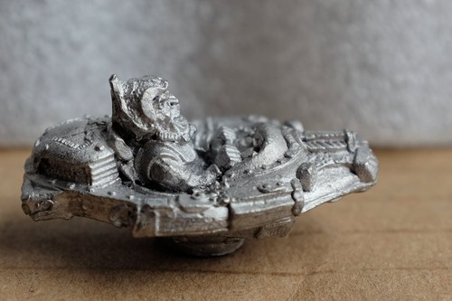 Squat halfling cloud hover - squat, car