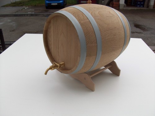 Holzfass-Eichefass-Weinfass-Sc