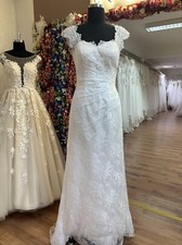 HBH Brautmode I Brautkleid Hochzeitskleid m. Spitze bestickt kleiner Schleppe