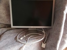 Apple Cinema HD 30" Display 2560 x 1600 Monitor A1083 DVI-D ohne Netzteil