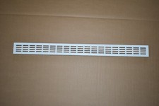 Stegblech Lüftungsgitter 70x6cm eloxiert weiß Schlitzlochung 30x5mm