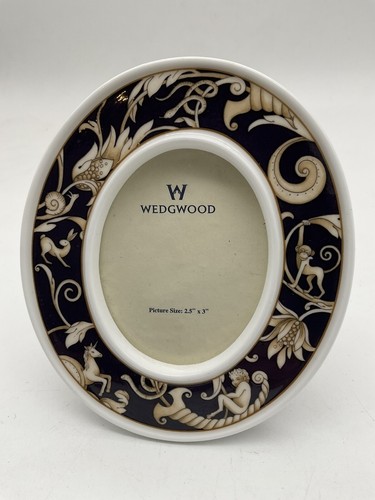 Wedgwood füllhorn bone - -,