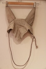 Fliegenmaske Fliegenhaube mit Ohrenschutz und Kordelzug grau *** Tierbedarf