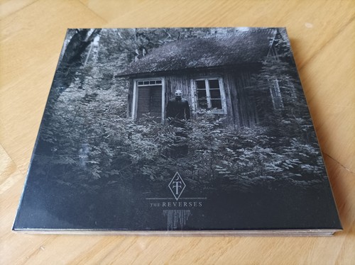 Terra tenebrosa the reverses - terra,