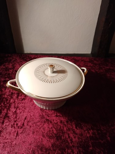 Schüssel mit deckel - schüssel,