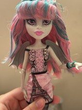 MONSTER HIGH Rochelle Goyle
