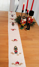 Langer Tischläufer Tischband Nussknacker Kreuzstich ca. 235 x 16 cm Fremme Garn