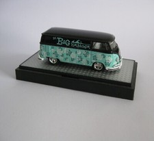 1960 VW Delivery Van USA BIG KAHUNA Surf Bus *** M2 Machines  1:64