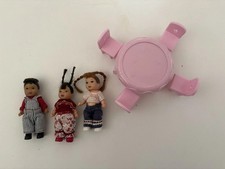 Barbie Happy Family Neighborhood Baby Friends happy Birthday 2003