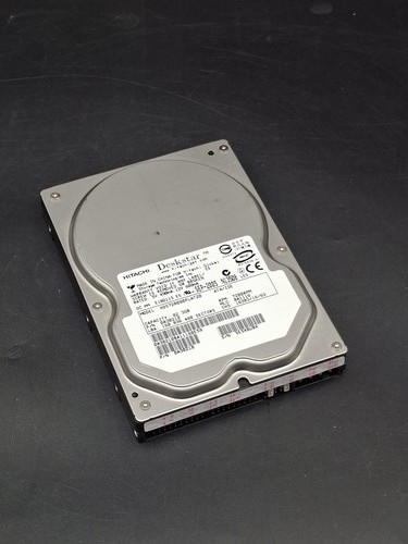 Hitachi deskstar - hitachi,