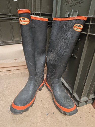 New old stock gummistiefel - old, btr