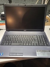 Acer TravelMate 5742 Laptop - i3, 4GB RAM ohne HDD oder Ladegerät 