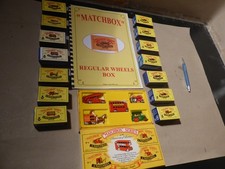 Konvolut - 19 Match Box , " A Moko Lesney " , Fahrzeuge , O.V.P. + Katalog