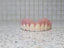 Zahnprothese,zahnersatz,prothe