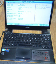 Toshiba Satellite R630 Laptop Intel i5 CPU , 13.3" Display und 4GB