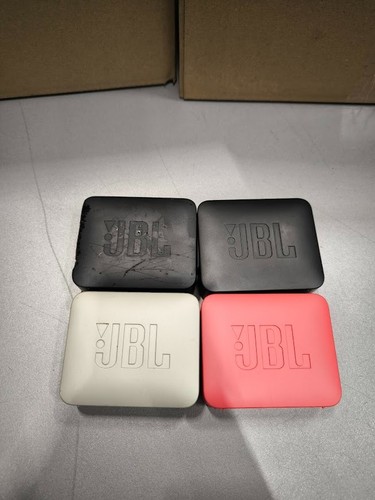 Lot jbl essential - of,